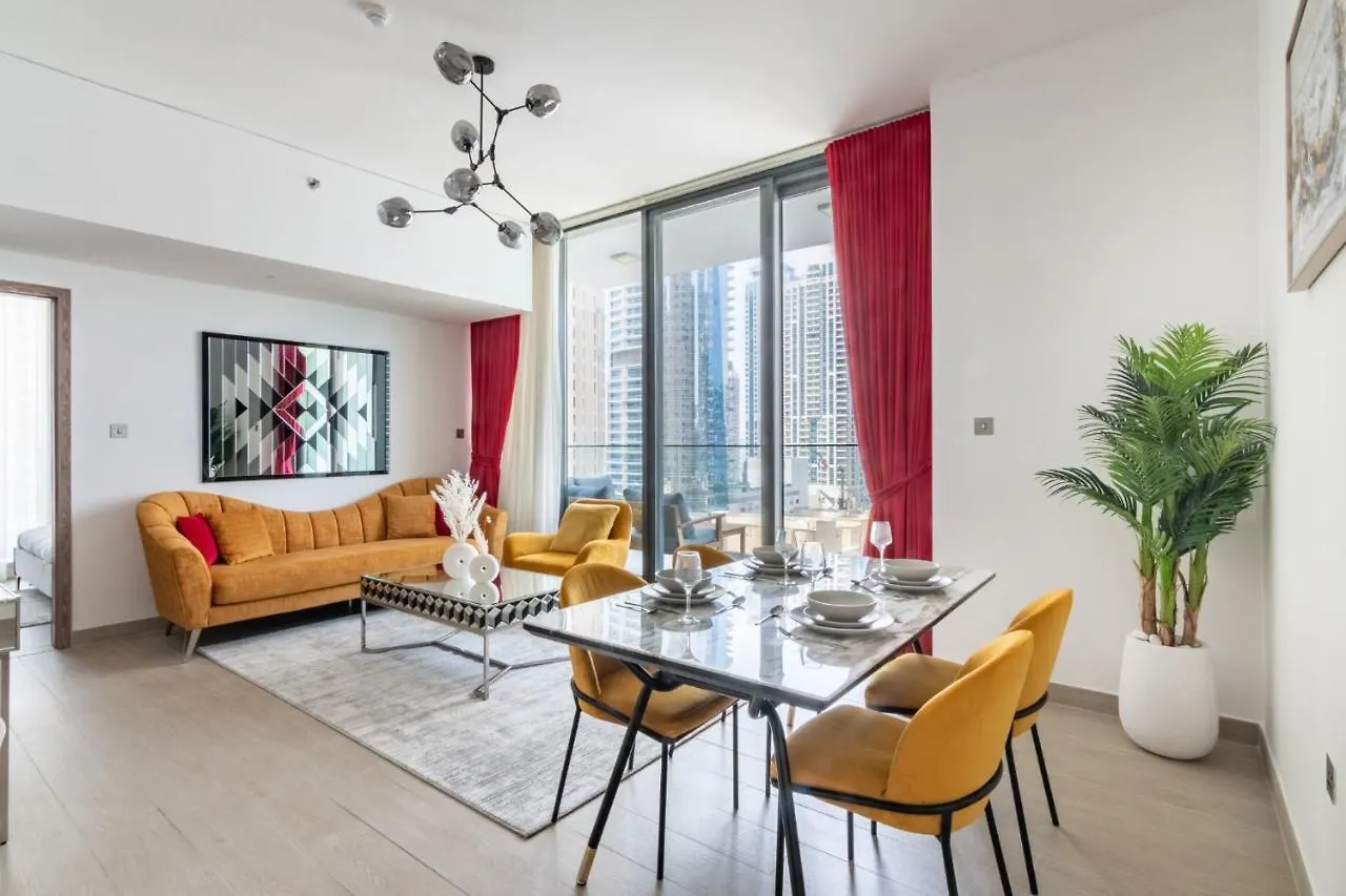 Vivid 2-Bedroom Marina View Dubai